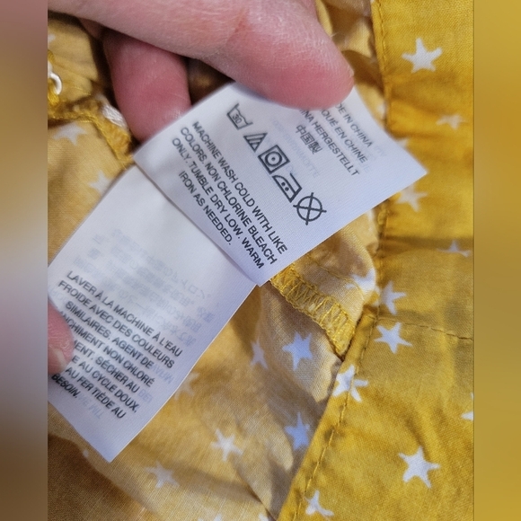 Madewell Wrap Star Print Blouse Size M Mustard Yellow - Picture 9 of 11